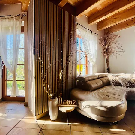 Ladolcevital Im Tiroler Holzhaus Mit Talblick 木屋